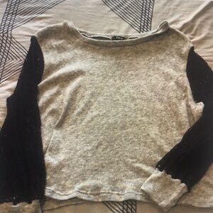 sweater LaceSleeves